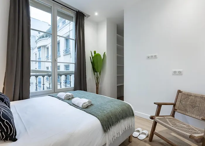 Sweet - Monsigny Paris